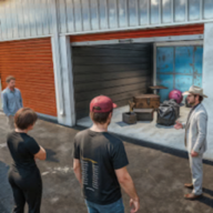 城市废弃车库拍卖